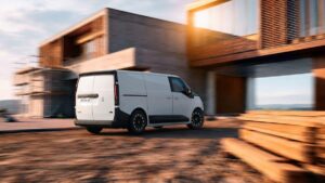 Nova Renault Trafic Elétrica: Autonomia até 690 km e mais