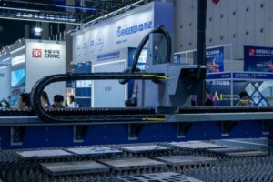 A Estratégia Chinesa na Indústria Automotiva e Seus Impactos