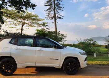 Jeep Compass 2026 em teste