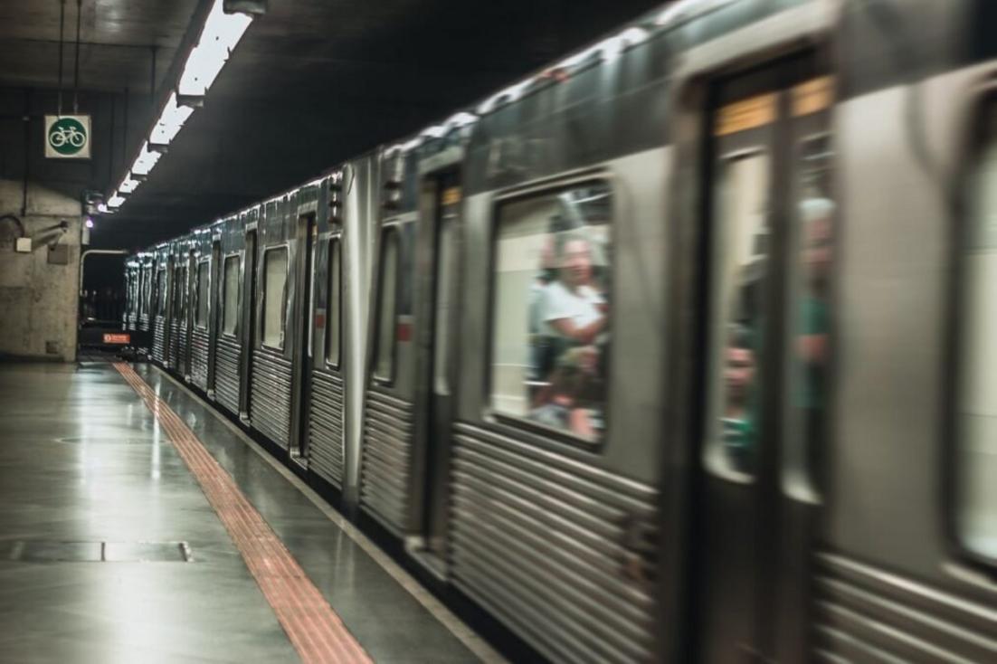 Deslocamentos diários em capitais brasileiras