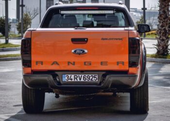 Câmera de ré da Ford Ranger 2026 em recall