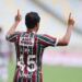 Lima jogando pelo Fluminense