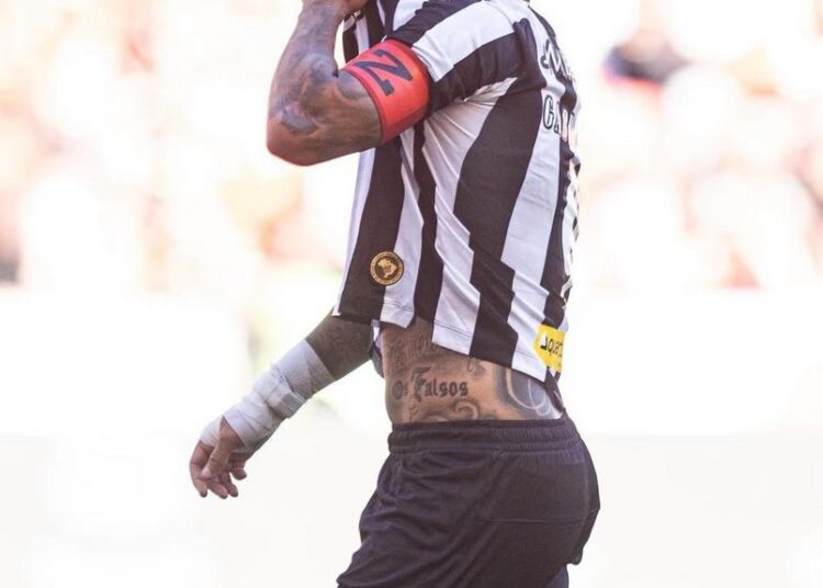 Santos FC celebra vitória sobre Internacional