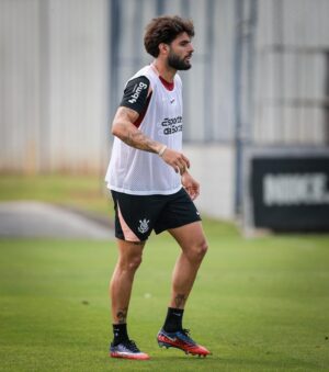 Corinthians Enfrenta Estudiantes e Perde Yuri Alberto