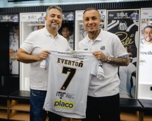 Santos se prepara para duelo decisivo contra o Cruzeiro