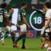 Jogadores do Palmeiras comemorando gol