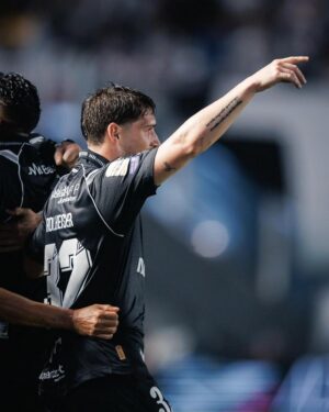 Santos Zera Cruzeiro e Alcança a 10ª Posição no Brasileirão