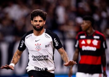 Flamengo e Corinthians em campo
