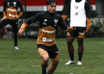 Treino do São Paulo no CT