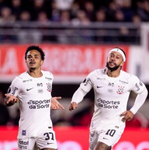 Corinthians x Estudiantes: onde assistir e horário
