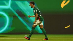 Palmeiras Define Escalação para Encontro Crucial com a LDU