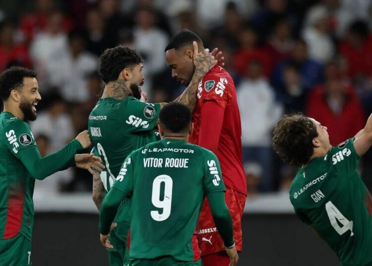Palmeiras celebra classificação às semifinais