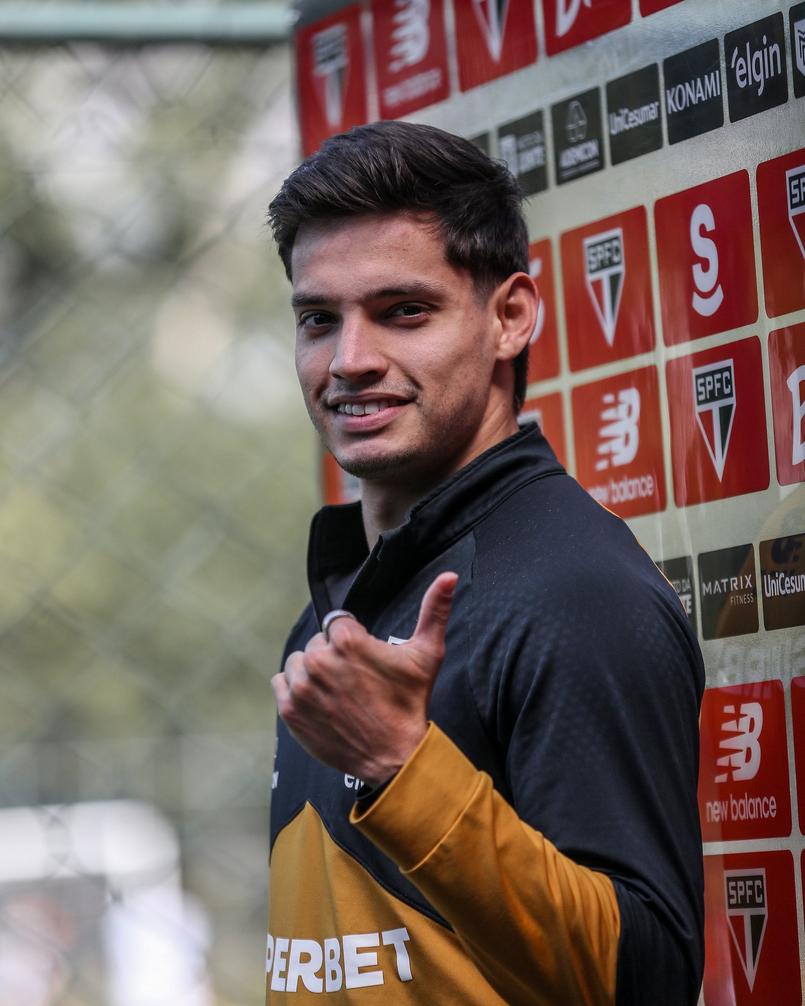 Damián Bobadilla em campo