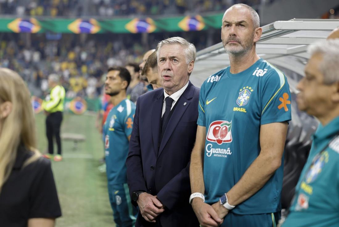 Carlo Ancelotti em coletiva