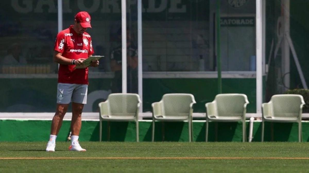 Treinos do Palmeiras na Academia de Futebol