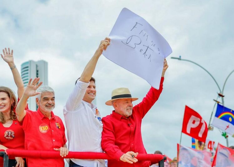 Lula assina Medida Provisória