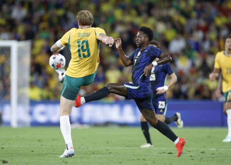 Vini Jr. comemorando gol