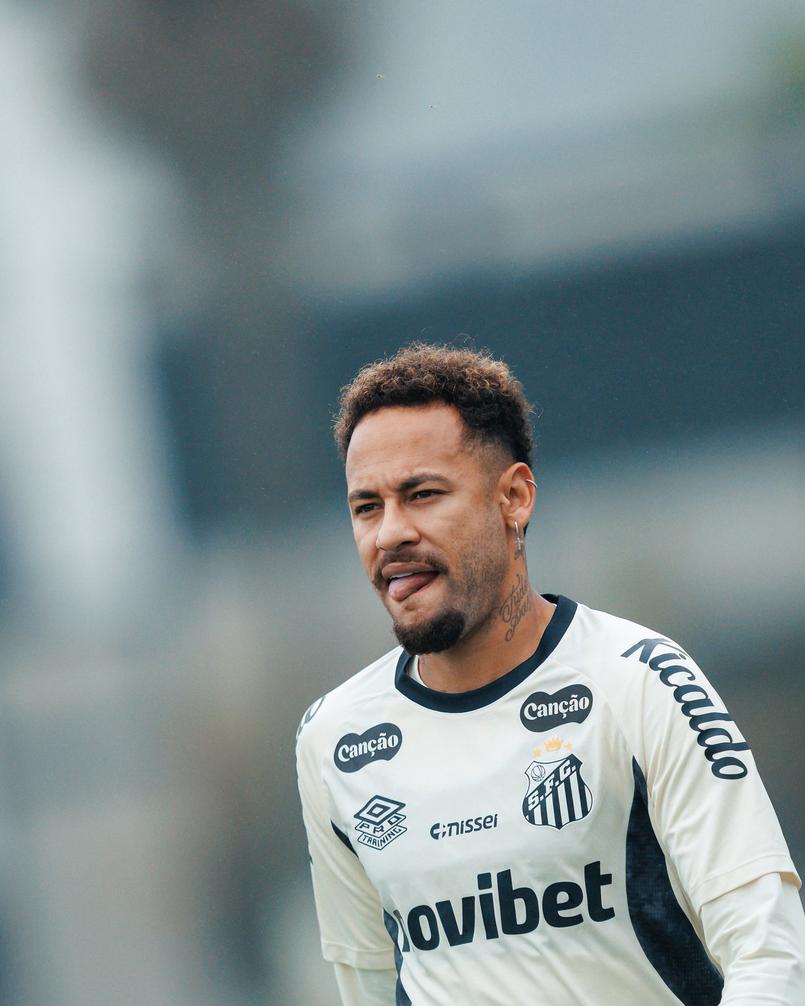 Neymar em treino