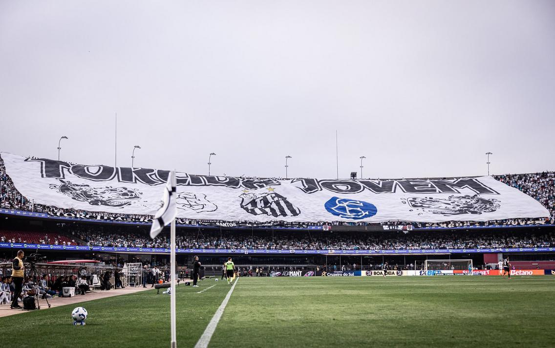 Flamengo aguarda decisão sobre jogo contra o Santos