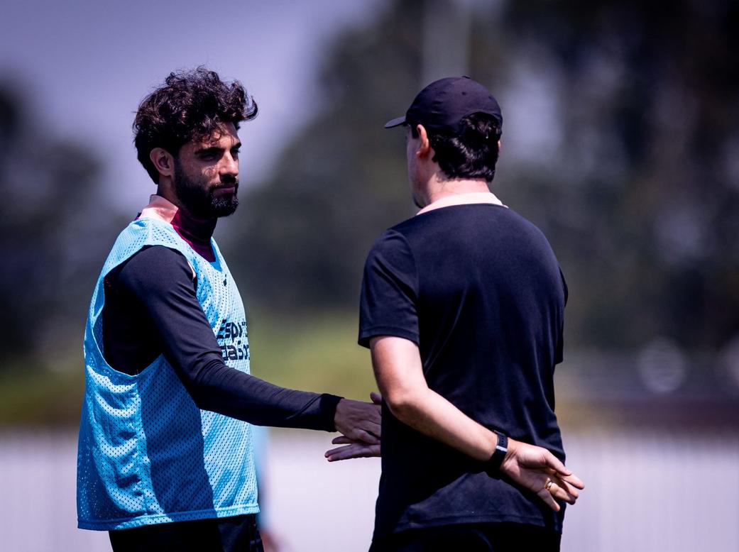 Yuri Alberto durante treinamento no Corinthians
