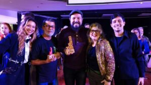 Caravana Fagulha vence 3 prêmios em festival de teatro