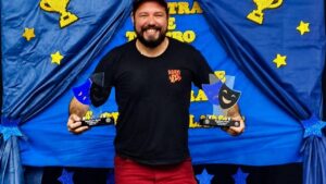 Caravana Fagulha conquista prêmios em festivais de teatro