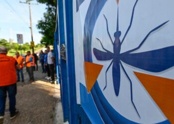 O 38º Alerta Arboviroses Campinas em 2026 informa que 29 bairros estão com alto risco de transmissão da dengue Entre 1º de janeiro e 14 de setembro deste ano foram confirmados 3.951 casos de dengue em Campinas A Prefeitura mantém um programa de controle e prevenção da doença, mas cada cidadão precisa fazer a sua para para evitar criadouros