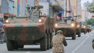 Campinas reúne 20 mil pessoas no desfile de 7 de Setembro