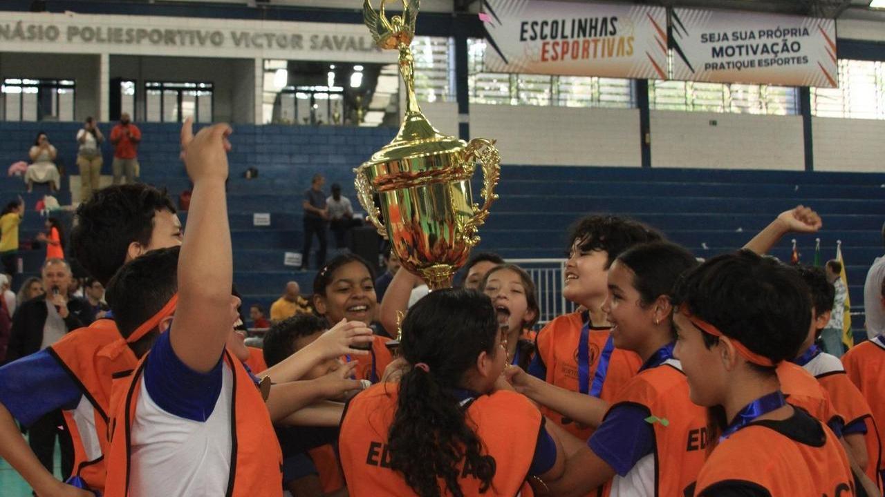 Emef Helena Futava é bicampeã do Torneio de Queimada de Hortolândia