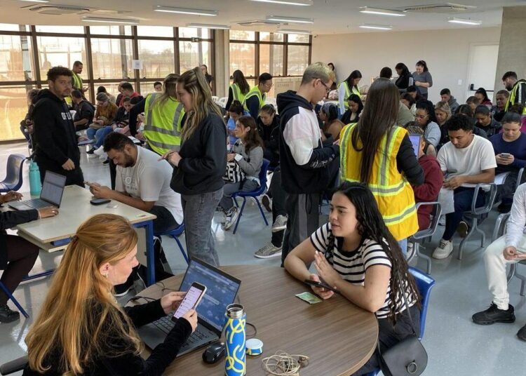 Encontro Mensal de Emprego de Hortolândia oferece 500 vagas para auxiliar logístico