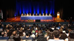 Auditório lotado marca debate sobre modernização da Justiça em Campinas
