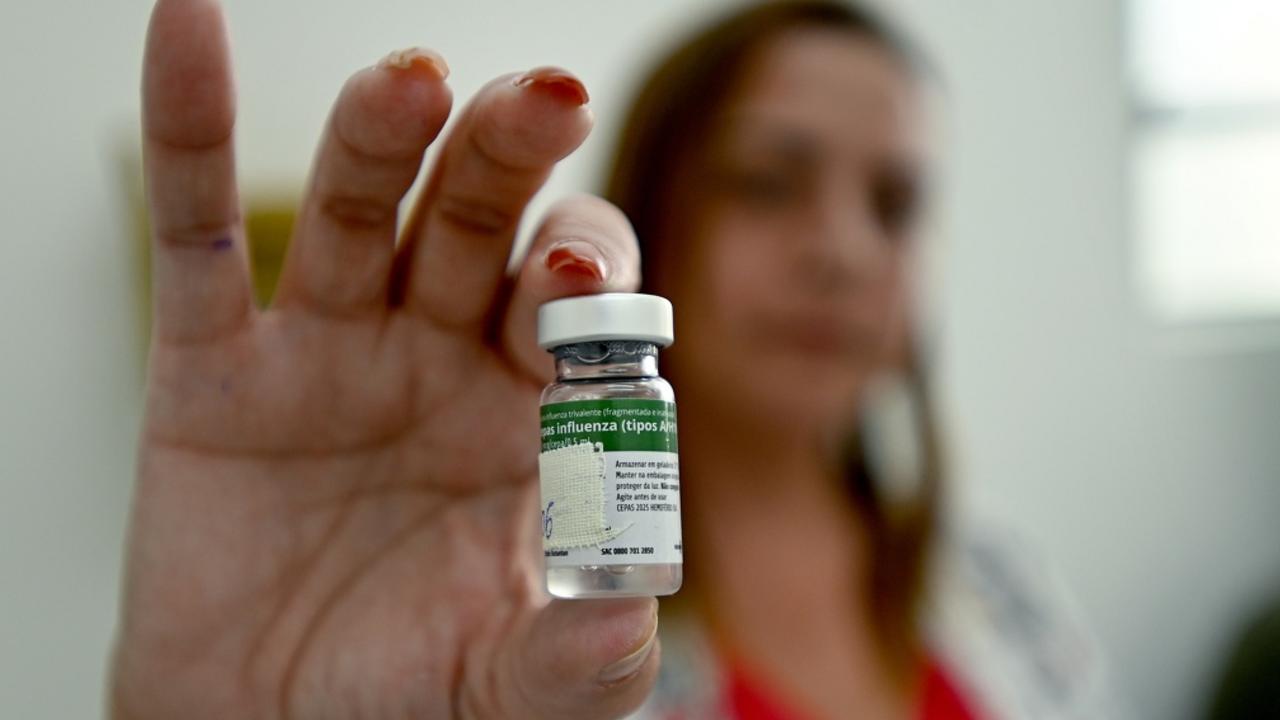 Vacina contra a gripe disponível em centros de saúde