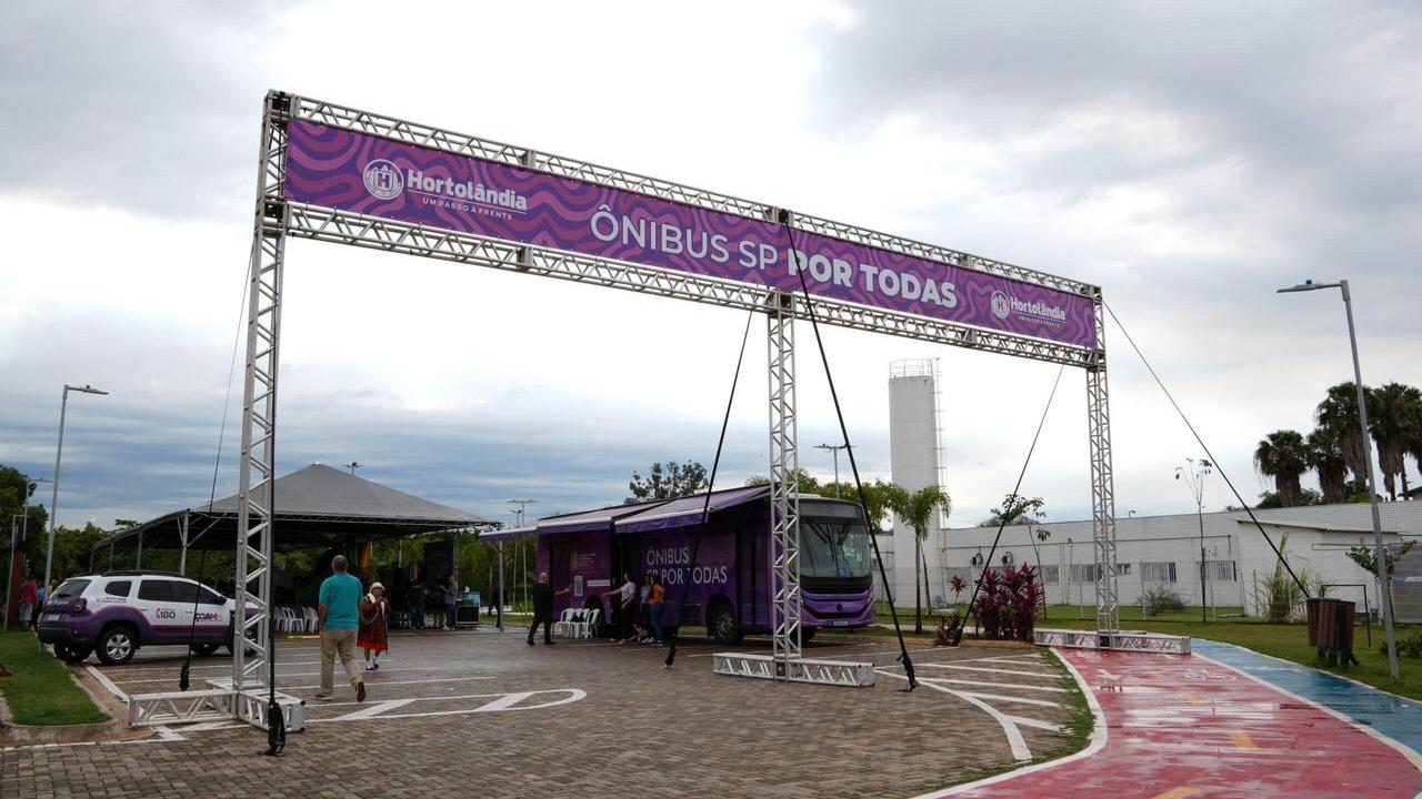 Ônibus “SP por Todas” leva orientação e acolhimento para mulheres de Hortolândia