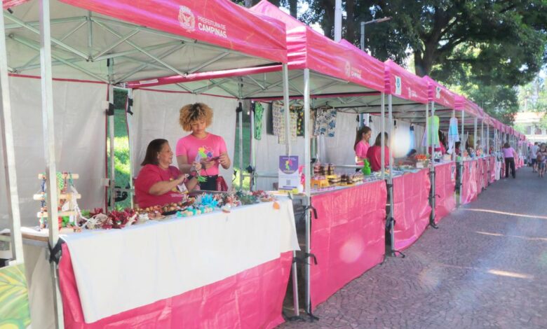 Praça Carlos Gomes recebe feira com 80 mulheres empreendedoras