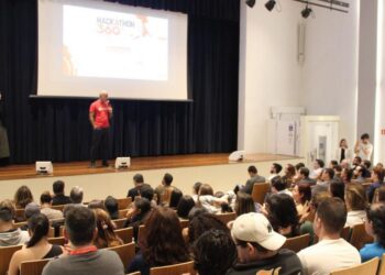 Participação da Emdec no Hackathon Mackenzie Campinas com equipes desenvolvendo soluções inovadoras