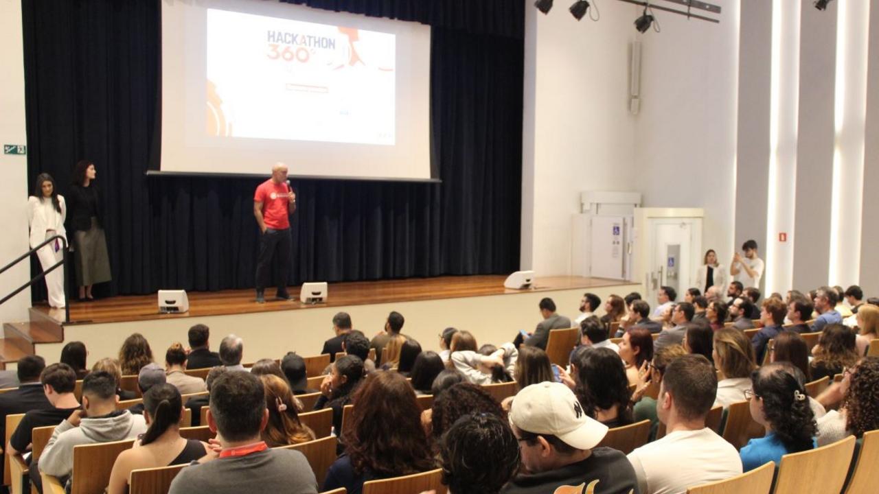 Participação da Emdec no Hackathon Mackenzie Campinas com equipes desenvolvendo soluções inovadoras