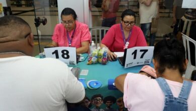 Candidatos buscando vagas em 18 empresas no Feirão de Emprego