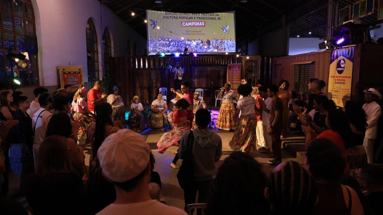 Festival convida pessoas de todas as idades a circular pelos diferentes espaços, conhecer as comunidades participantes e experimentar de perto a diversidade cultural da cidade