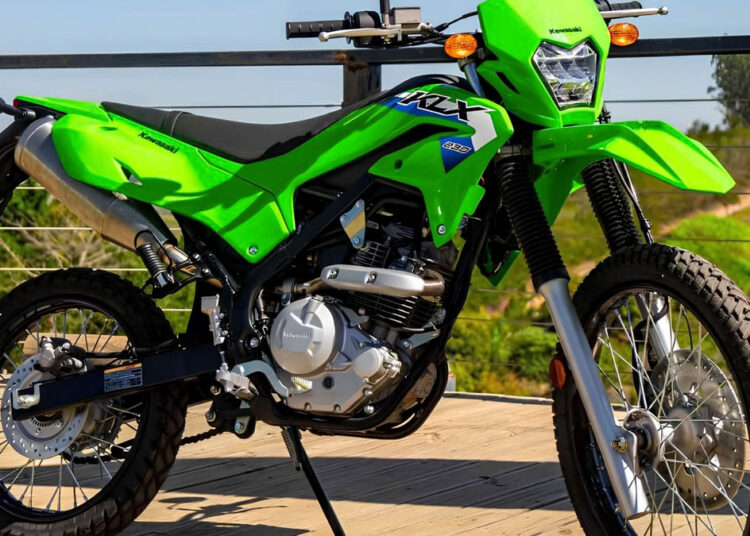 KLX 230