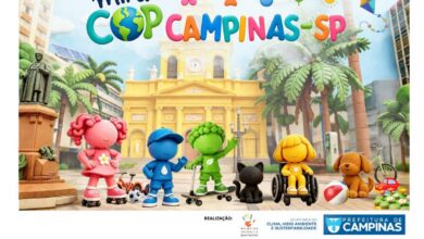 Crianças e educadores em estações interativas sobre meio ambiente e mudanças climáticas na MiniCOP de Campinas