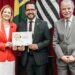 Marcelo Gonçalves de Souza com a presidente do TCESP, Cristiana de Castro Moraes, e o conselheiro Renato Martins Costa