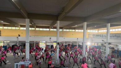 Cerca de 150 alunas em atividade da Secretaria Municipal de Esporte e Lazer participam da ação Climatério em Movimento