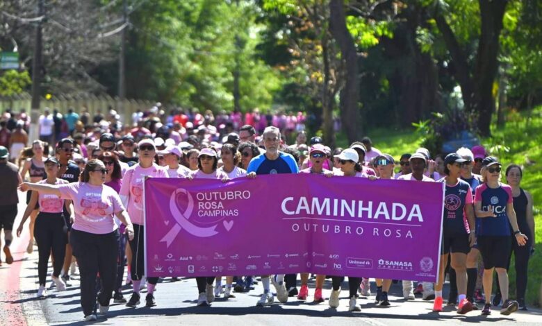 Caminhada alusiva ao Outubro Rosa na Lagoa do Taquaral