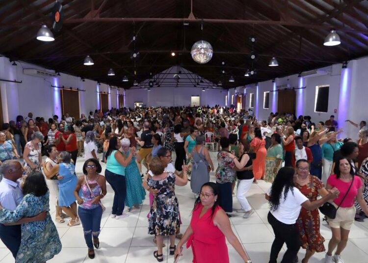 Baile é o ponto alto da Semana do Idoso, organizada pela Secretaria de Esporte e Lazer de Campinas, de 5 a 9 de outubro
