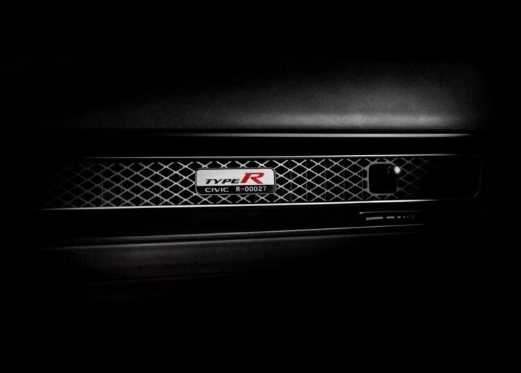 Honda Civic Type R 2027 em destaque