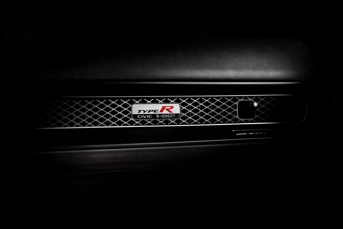 Honda Civic Type R 2027 em destaque