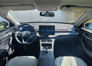 Imagem do modelo BYD Song Pro Flex