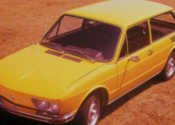 Volkswagen Brasília em destaque