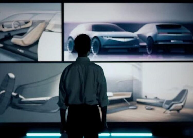 Hyundai: logo da marca em fundo claro