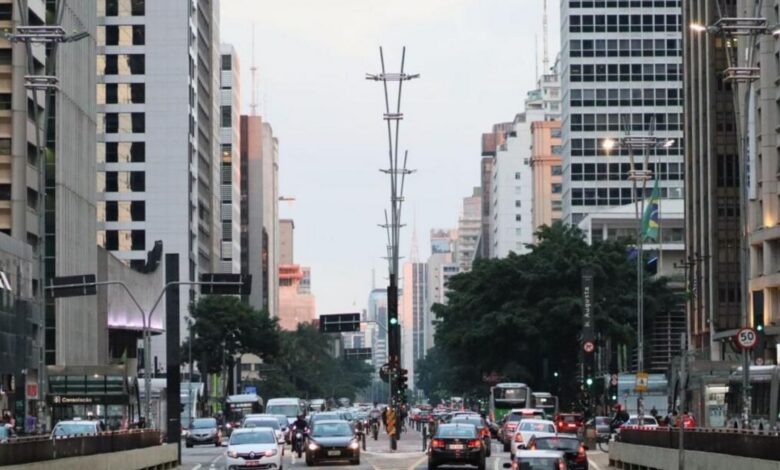 Imagem ilustrativa sobre transporte por aplicativo